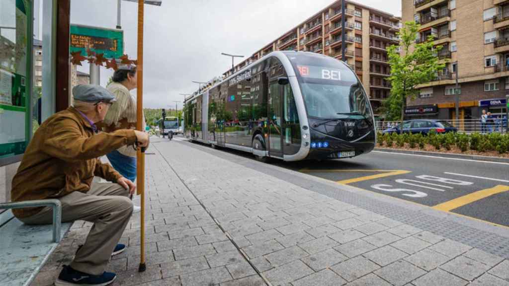 El BEI circula por Vitoria. / Ayuntamiento de Vitoria