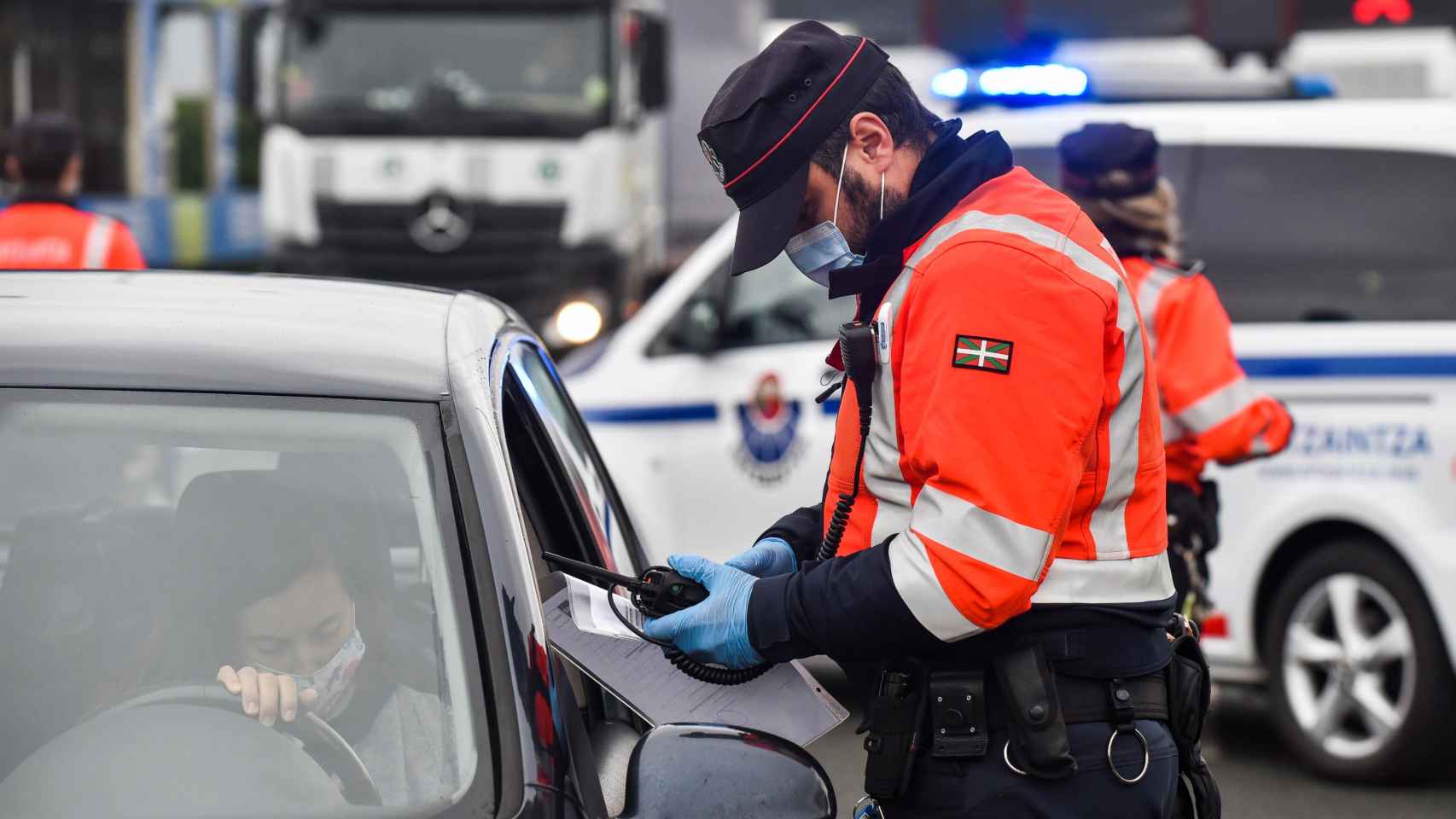 El TSJPV ha declarado ilegales las circulares de la Ertzaintza que restringan la libertad de elegir los horarios de trabajo por razn de la pandemia. / EFE