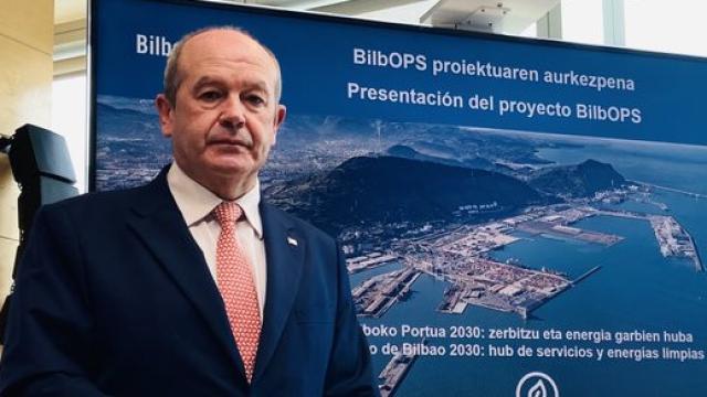 El presidente de la Autoridad Portuaria de Bilbao, Ricardo Barkala. / Bilbaoport