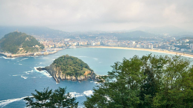 Imagen aérea de Donostia.