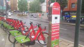 Bicicletas elctricas municipales en Bilbao. / EP