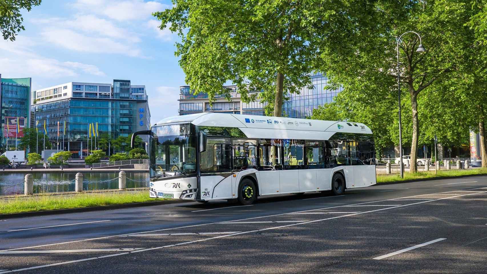 El Grupo CAF cierra dos nuevos contratos de suministro de autobuses para Alemania e Italia por 40 millones./EuropaPress