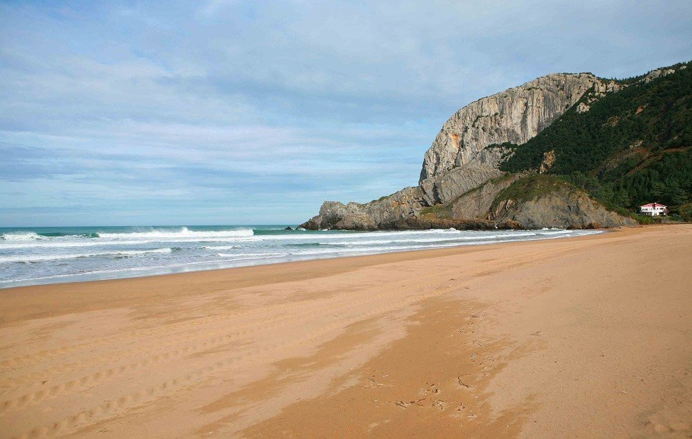 Playa de Laga / TURISMOURDAIBAI.COM