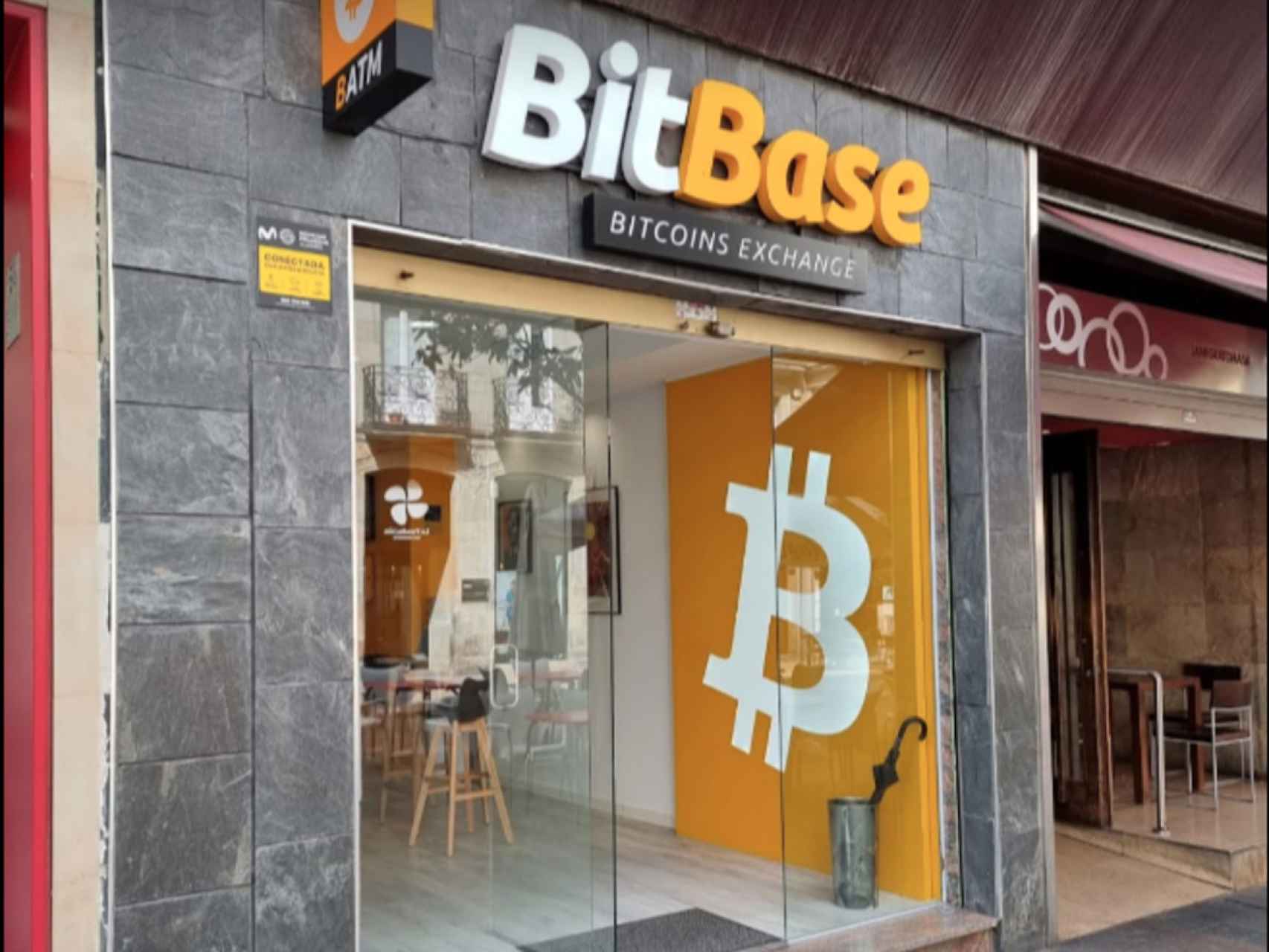 BitBase cierra su tienda de Vitoria