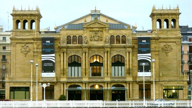 Imagen del Teatro Victoria Eugenia de San Sebastián / generalpoteito EN CREATIVE COMMONS