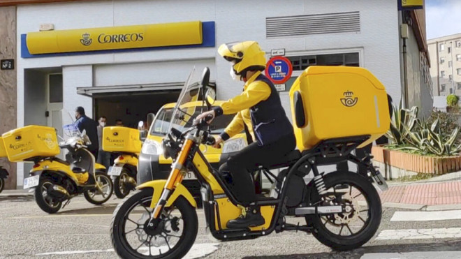 Motos de Nuuk para Correos en España. / SPRI