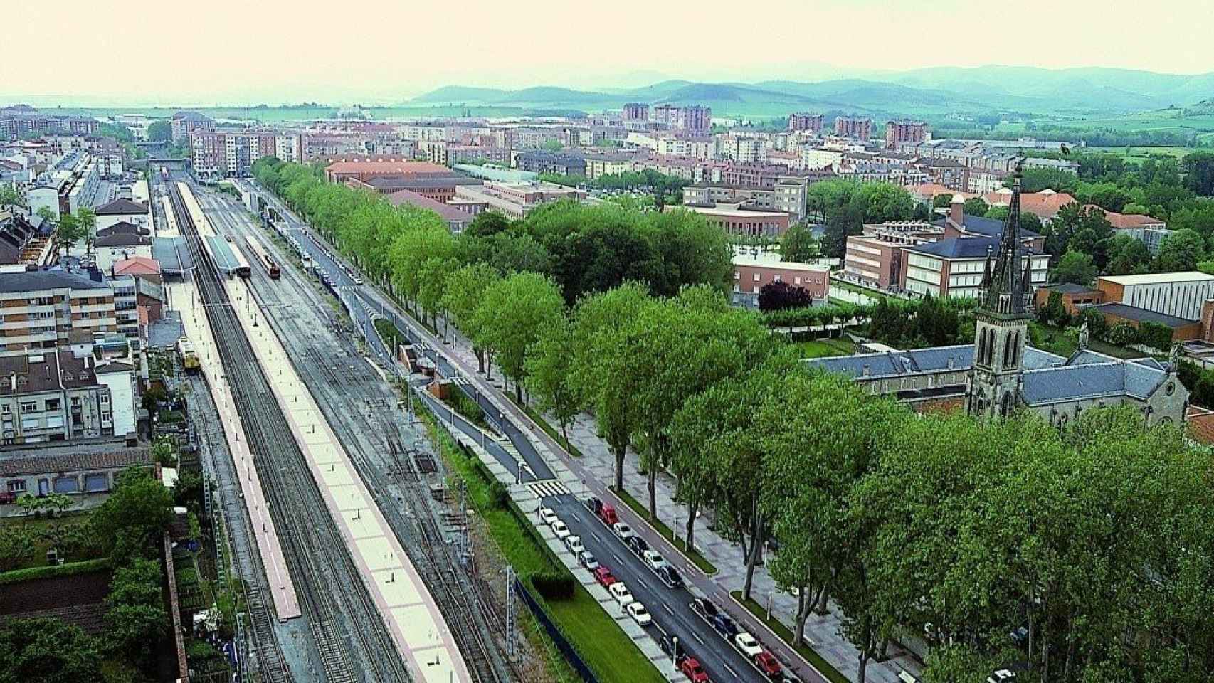 Vista de la estacin de tren de Vitoria. / EP