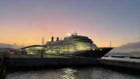 Crucero Borealis en su llegada al Puerto de Bilbao. / EP