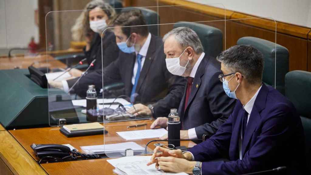 Comparecencia del consejero de Economa y Hacienda, Pedro Aspiazu. EP