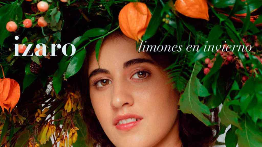 Izaro en la portada de un disco anterior, 'Limones en invierno'.