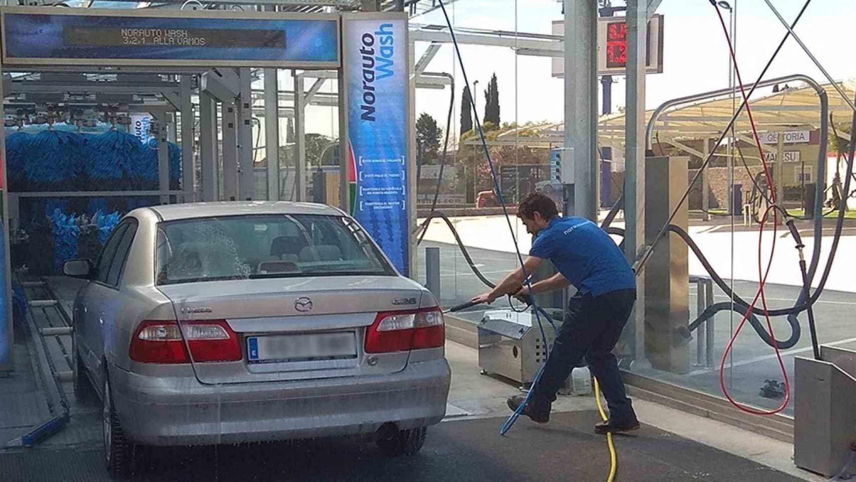 Lavadero de coches. / EP