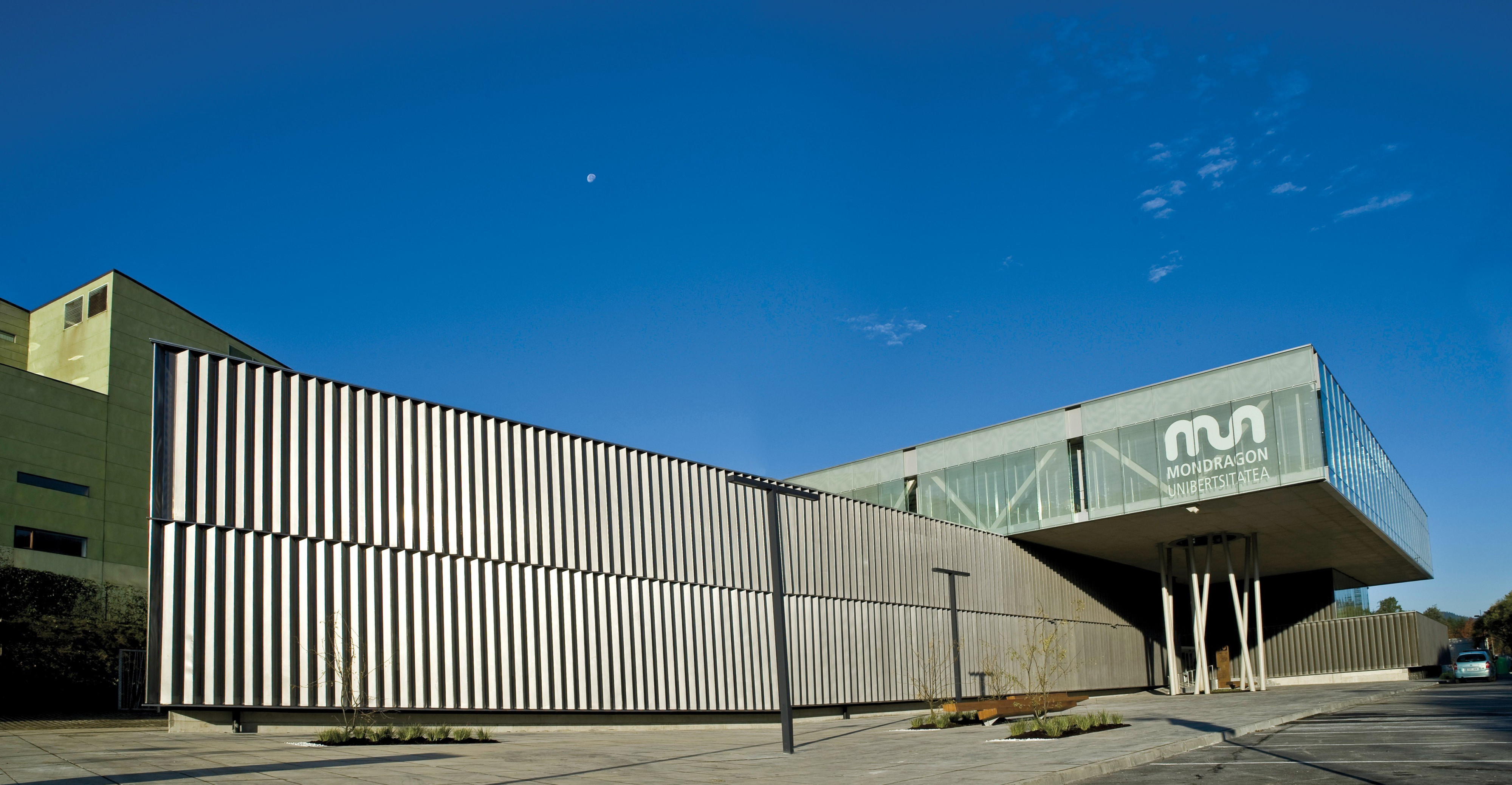 Campus de la universidad de Mondragon en Oñati