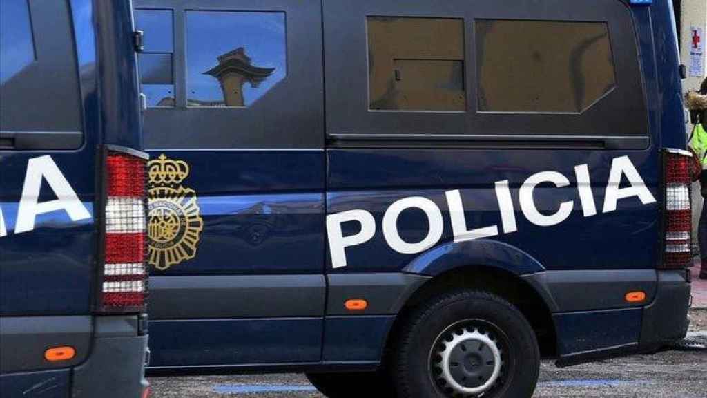 Vehículo de la Policía Nacional / EFE