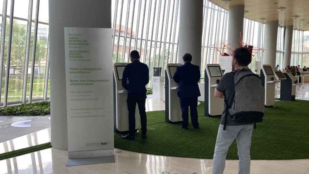 Puntos de atención al accionista instalados por Iberdrola.