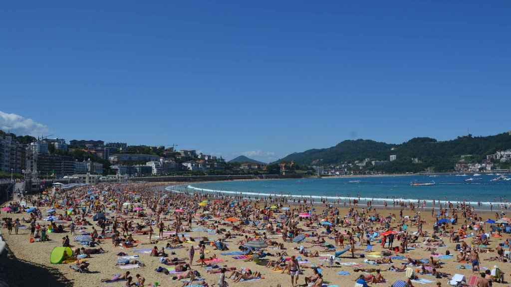 Sí, puedes librarte de la mesa electoral si tienes vacaciones reservadas...