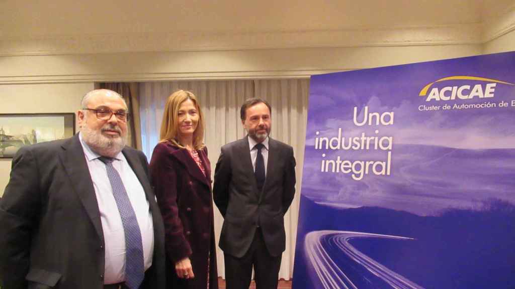 El expresidente de Acicae, José Esmorís, junto con otros representantes de Acicae en Bilbao / EUROPA PRESS