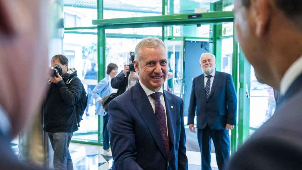 El lehendakari, Iñigo Urkullu, a su llegada al acto en Bilbao.