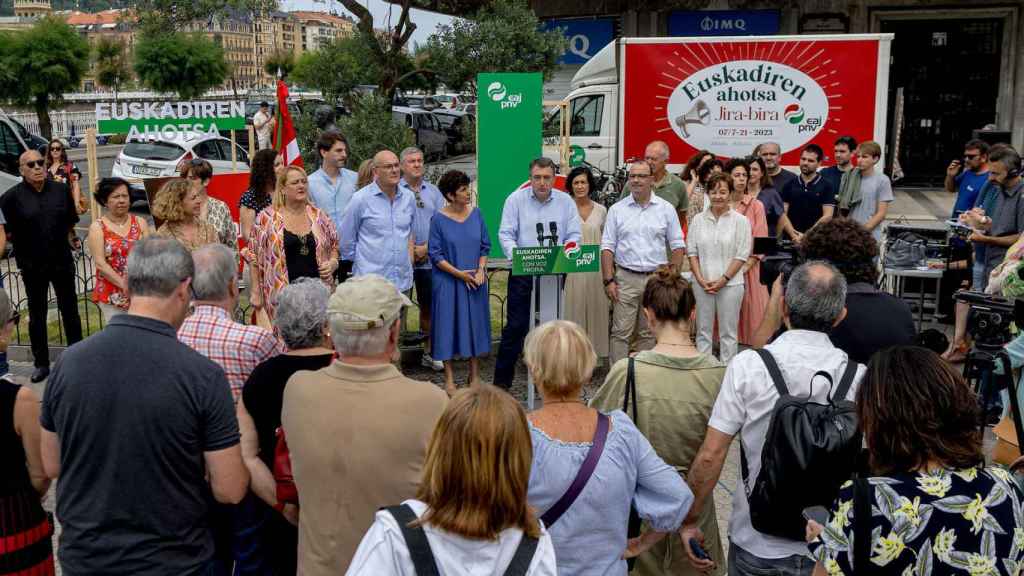 Acto del PNV / JAVI COLMENERO - EFE