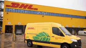 Vehículo / DHL EXPRESS