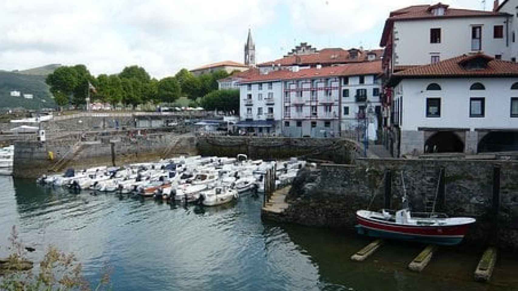 El municipio de Mundaka, Bizkaia.