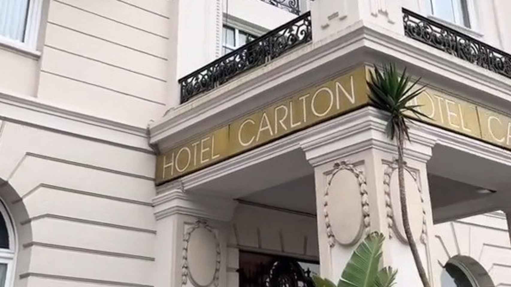 El hotel Carlton, en Bilbao. TikTok de @elmundo.en.mispies.