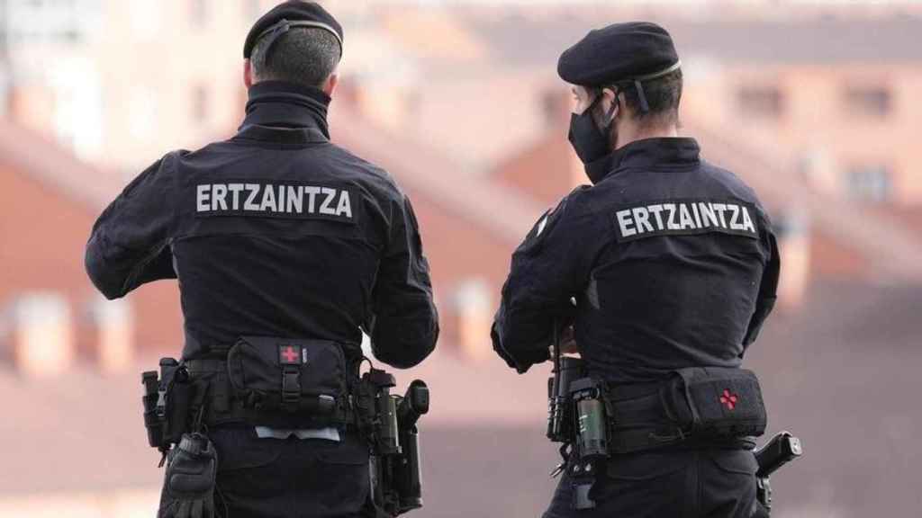 Agentes de la Ertzaintza / EUROPA PRESS