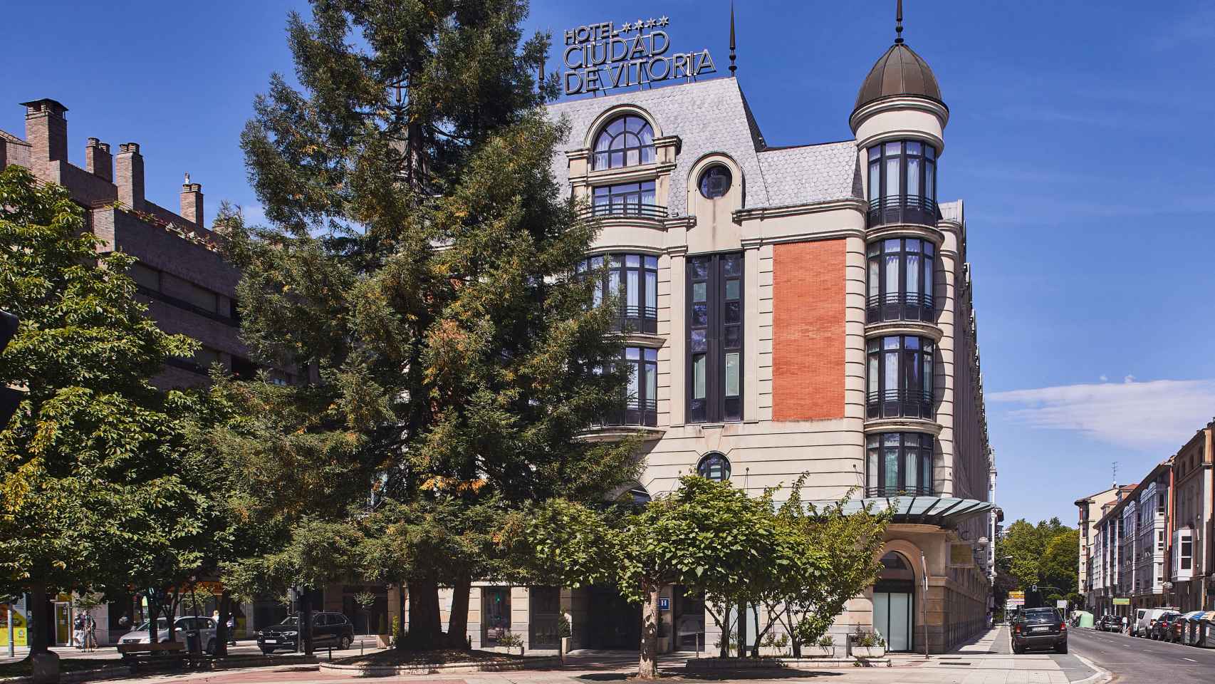 Fachada del HOTEL SILKEN CIUDAD DE VITORIA / HOTEL SILKEN CIUDAD DE VITORIA