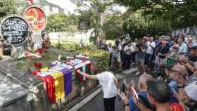 Acto por los miembros de ETA Jon Paredes  Txiki y Ángel Otaegi en el cementerio de Zarautz (Gipuzkoa) por el 48º aniversario de su fusilamiento.