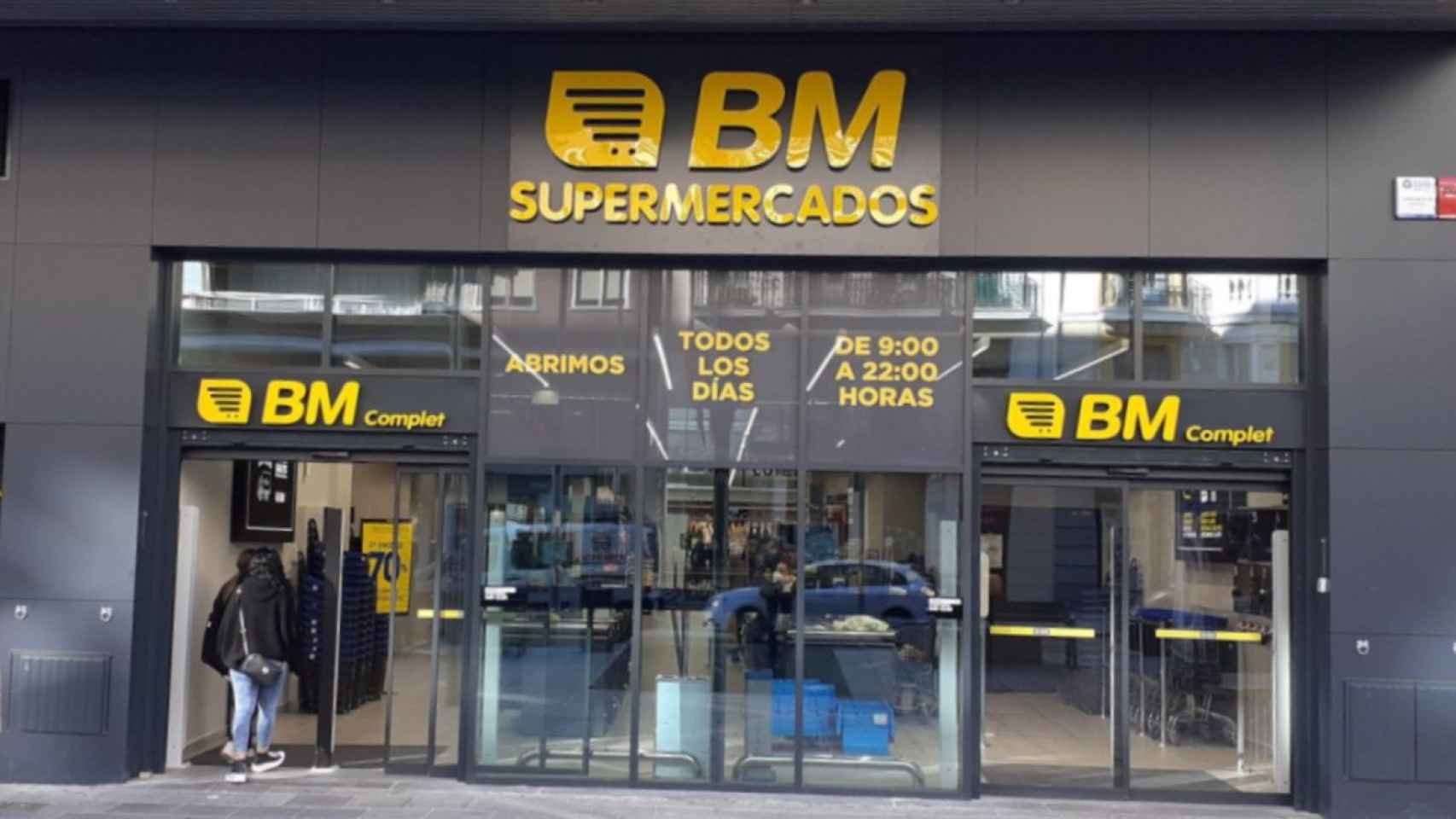 Tienda de BM Supermercados / CG