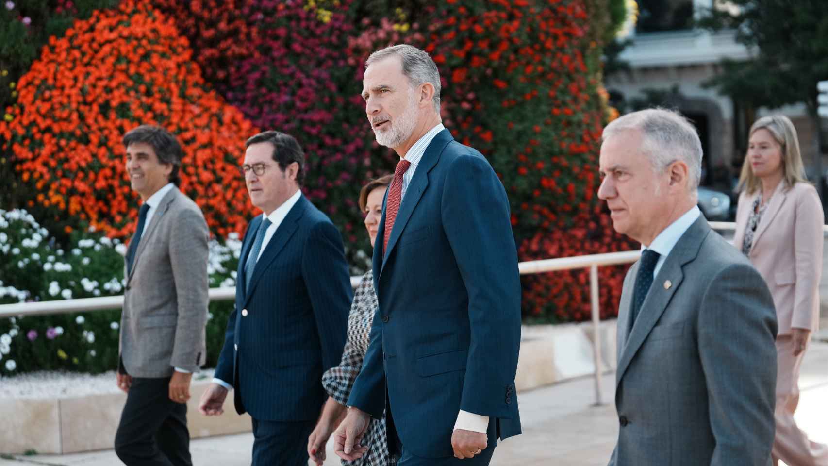 El Rey junto al lehendakari, Iñigo Urkullu, en el 40 aniversario de Confebask.