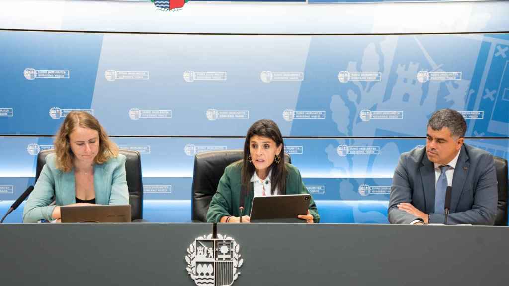 Julia Shershneva, Nerea Melgosa y Gorka Moreno / MITXI MIGUEL CALVO ALEJO