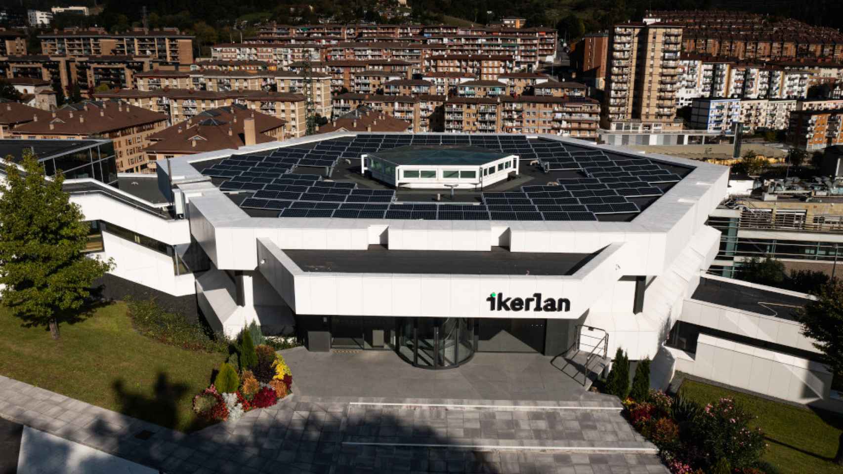 Instalaciones del centro vasco tecnológico de Ikerlan.
