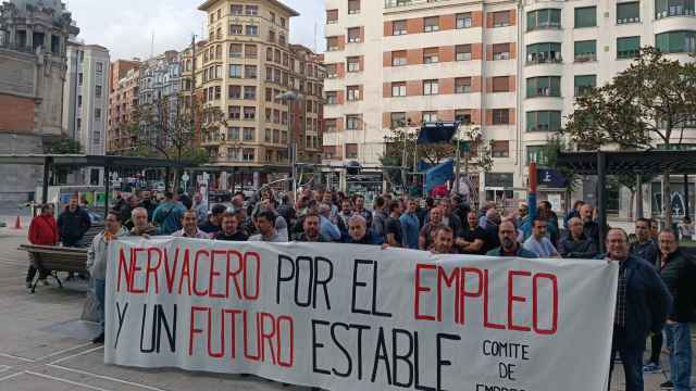 Movilización de trabajadores de Nervacero en Bilbao para pedir implicación al Gobierno vasco / CV
