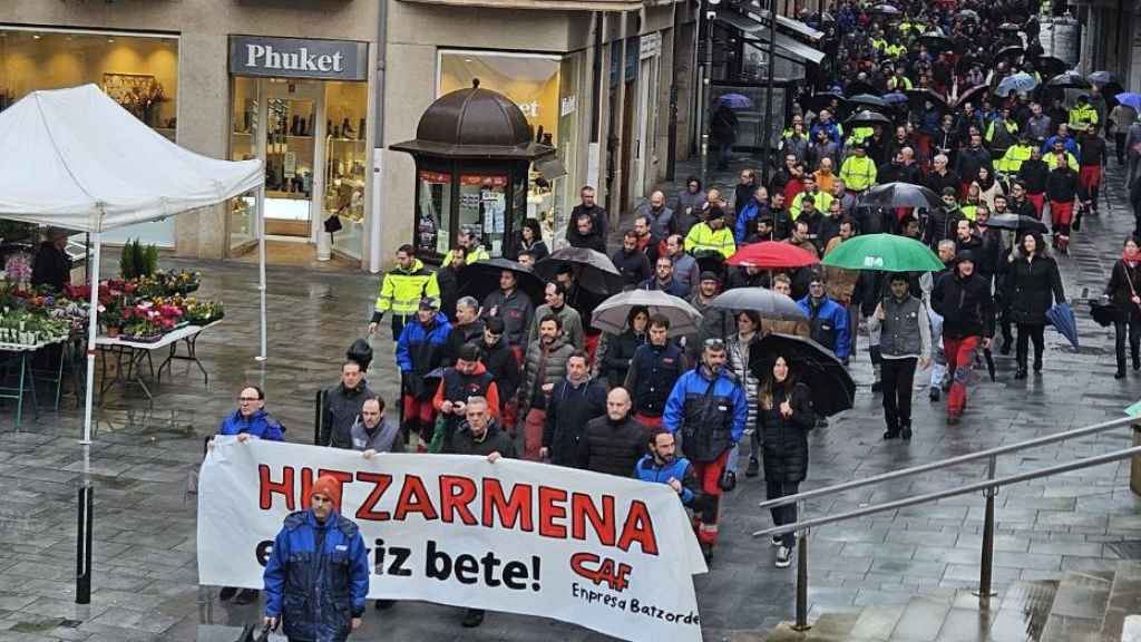 Trabajadores de CAF se manifiestan en Beasain