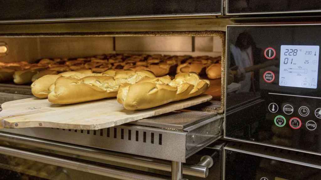 Detenidos por robar las llaves de una panadería de Bilbao y entrar en ella esta madrugada/EFE