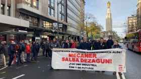 Manifestación en Bilbao de los trabajadores de Mecaner / ELA