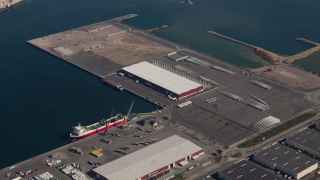 La ampliación de Siemens Gamesa apuntala la primera fase del espigón central del Puerto de Bilbao
