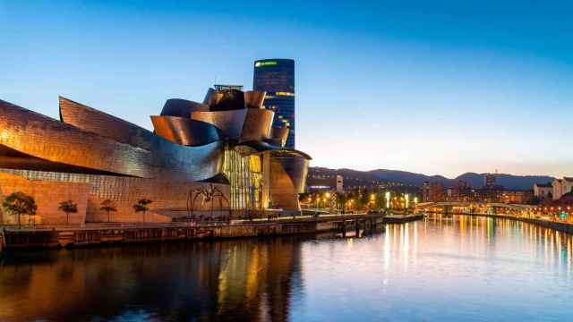 La ciudad de Bilbao y el Guggenheim.