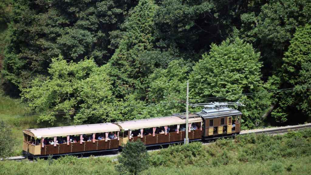 Este es el tren que ofrece las vistas más espectaculares a la costa vasca.