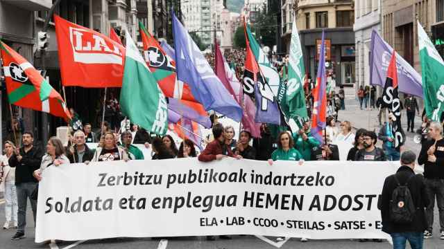 150.000 funcionarios vascos durante una jornada de huelga/Europa Press