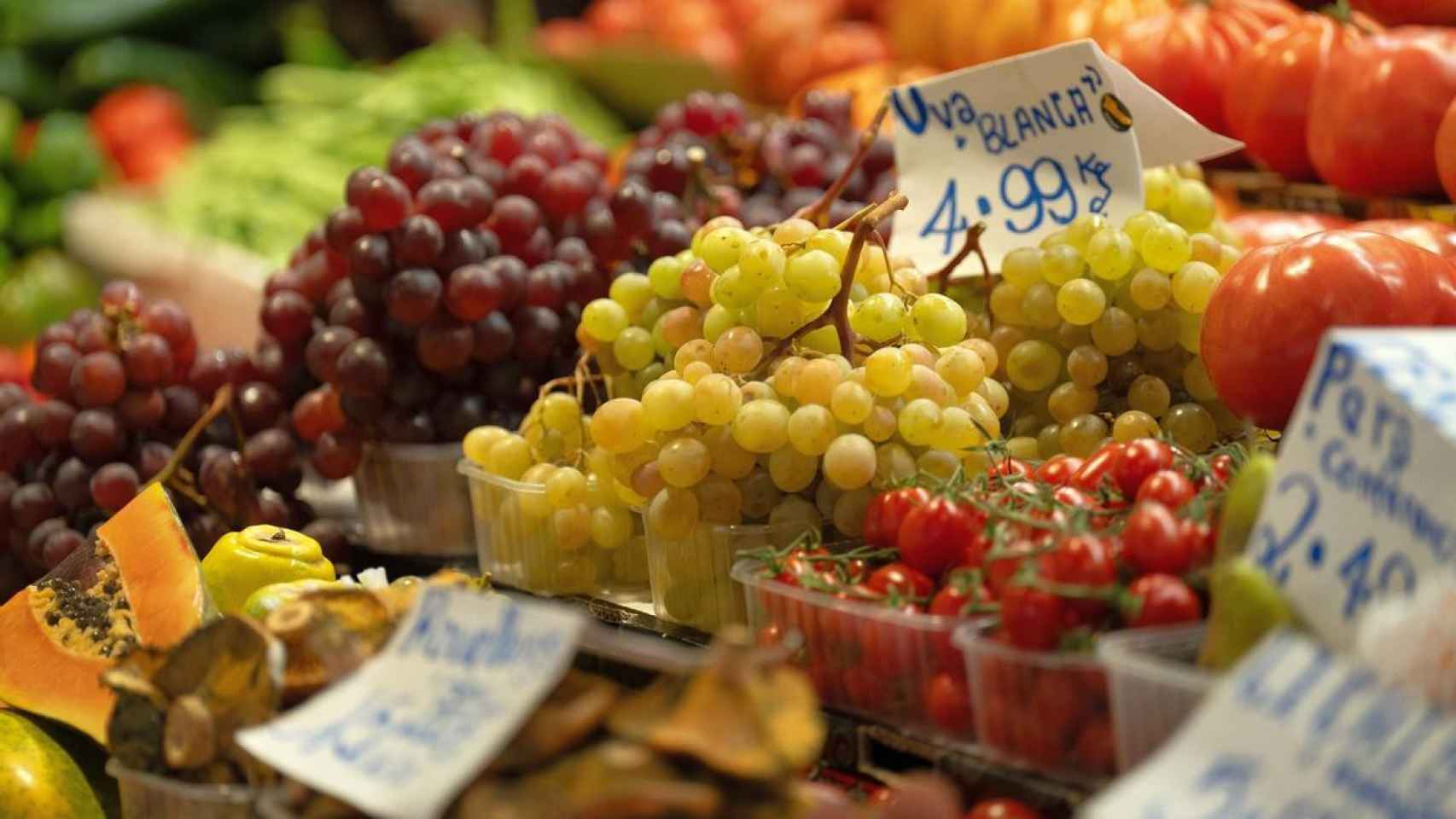 El precio de las uvas ha subido un 227% en los dos últimos meses.