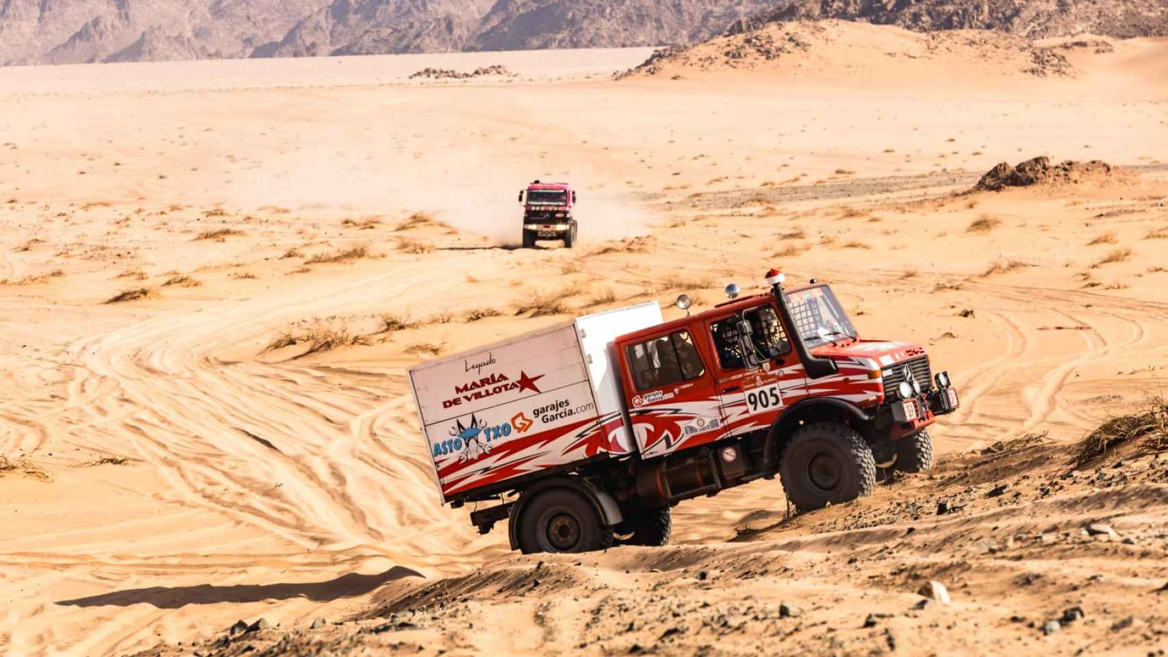 El camión del equipo Euskadi 4X4 durante el Dakar 2024 / Cedida