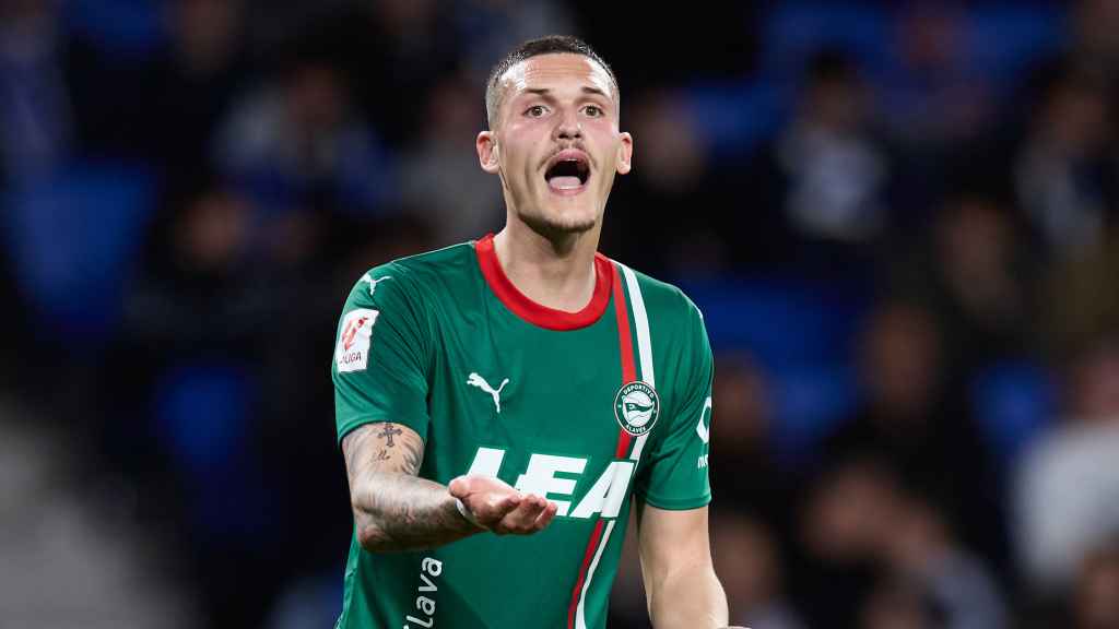 Rafa Marín, durante el último encuentro liguero entre la Real Sociedad y el Deportivo Alavés en Donostia.