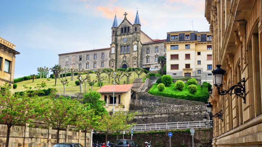 Colegio San Bartolomé, en Donostia.