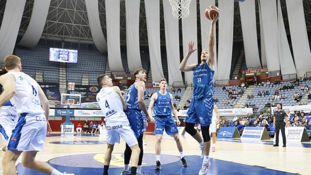 El Gipuzkoa Basket, durante un encuentro de esta última temporada ante el Fuenlabrada.