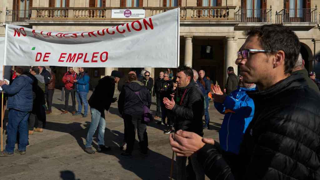 Protesta de los trabajadores de Tuvisa / L. RICO - EFE