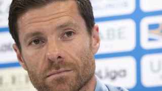 Xabi Alonso, durante una rueda de prensa como técnico.