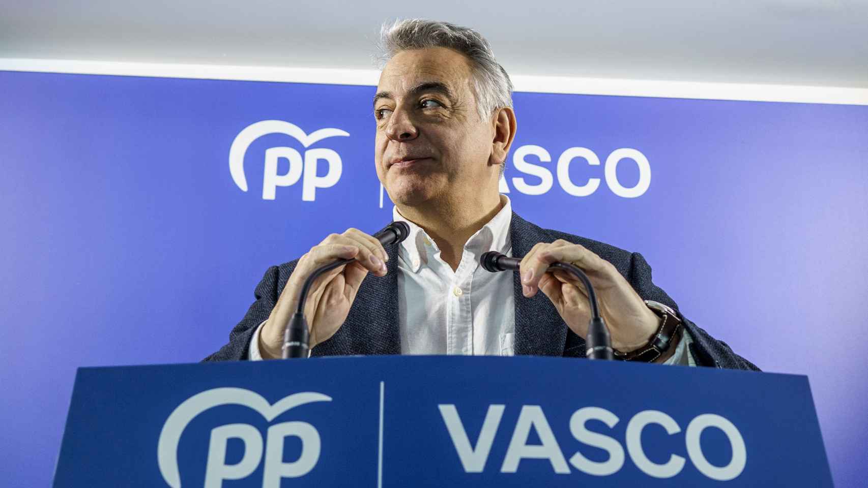 El presidente del Partido Popular del País Vasco, Javier De Andrés, clausura este sábado en Bilbao la asamblea de cargos públicos del PP vasco / Javier Zorrilla - EFE