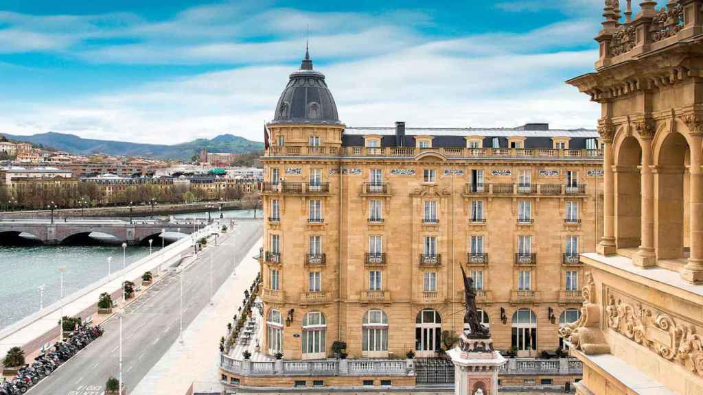 Exterior del Hotel María Cristina.