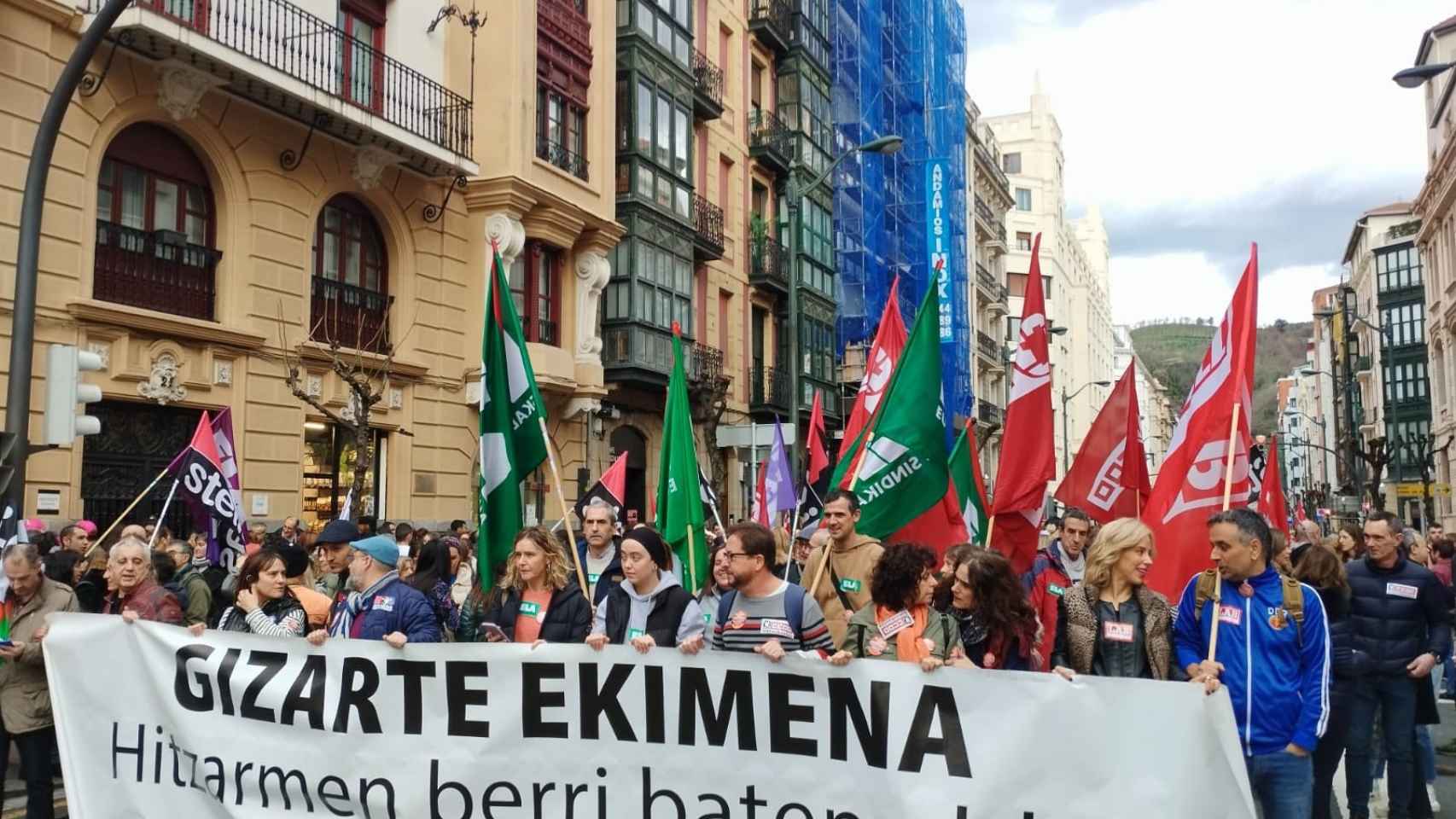 Manifestación de trabajadores de centros educativos vasco de Iniciativa Social en huelga / EUROPA PRESS